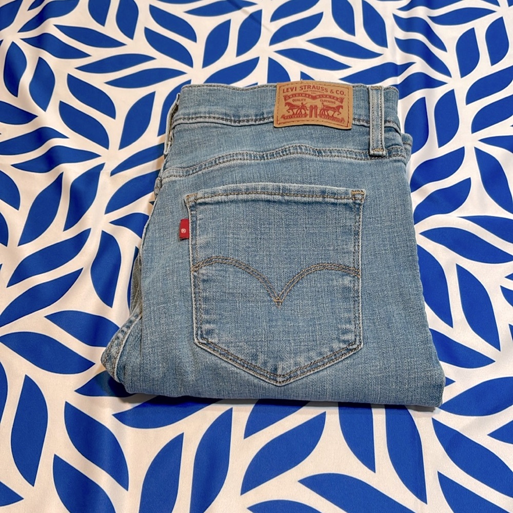 New Levi’s 311 shaping skinny jeans